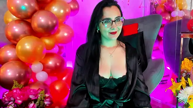 Evangeline Taylorr online show from January 2025 10:11:02 PM