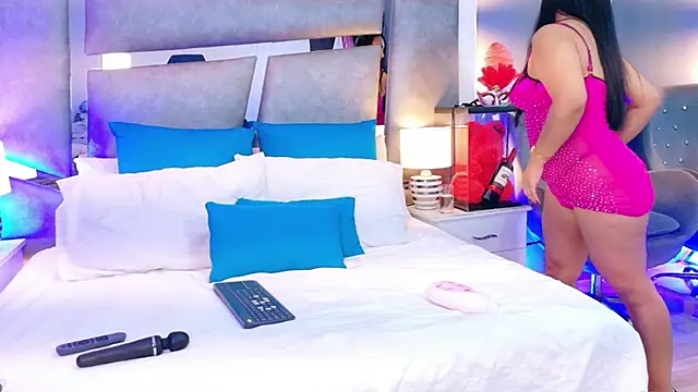 Evangeline Taylorr online show from October 2025 07:19:02 PM