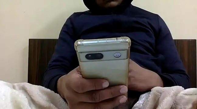 yadavindra85 online show from January 2025 10:35:02 AM