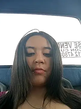 Snapshot of Cristal__04 chatting on December 2024 08:58:02 PM Cristal 04 online show from December 2024 08:58:02 PM