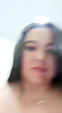 Snapshot of Cristal__04 chatting on December 2024 01:29:01 AM Cristal 04 online show from December 2024 01:29:01 AM
