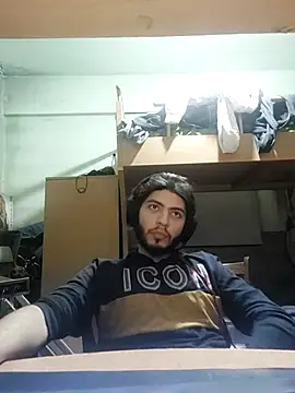 kleineid77 online show from December 2025 04:34:02 PM