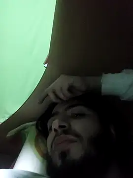 kleineid77 online show from March 2026 04:35:01 PM