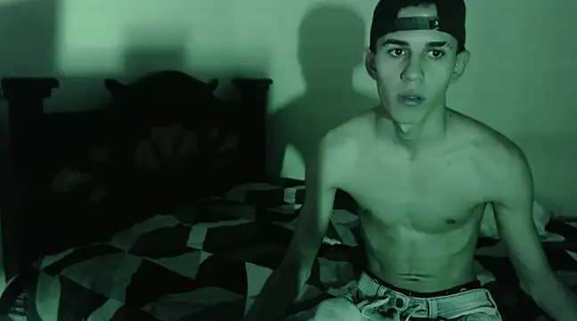 isaaclatino online show from December 2024 12:19:02 AM