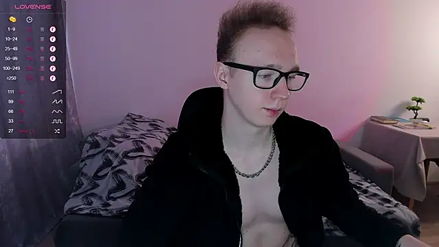 Alex silents online show from January 2025 11:11:02 AM