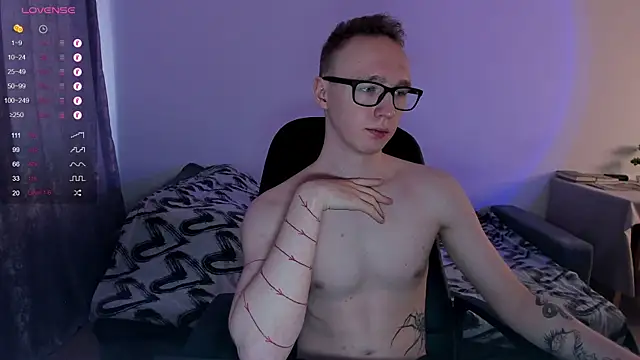 Alex silents online show from March 2025 01:07:01 PM