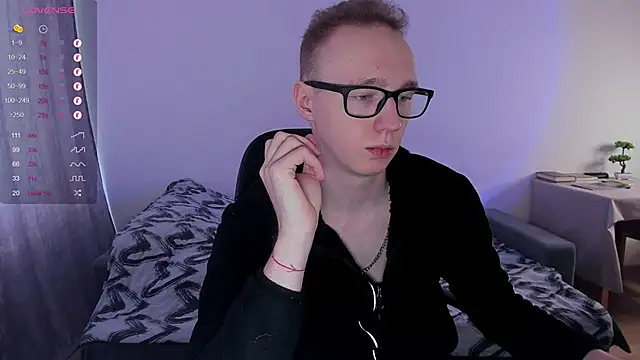 Alex silents online show from March 2025 10:05:02 AM