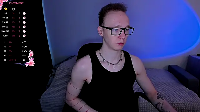 Alex silents online show from September 2025 01:03:01 PM