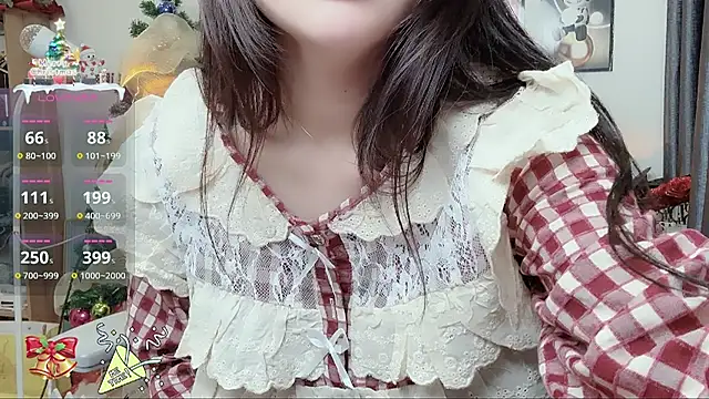 Snapshot of Berrysweet_68 chatting on January 2025 06:31:01 PM Berrysweet 68 online show from January 2025 06:31:01 PM