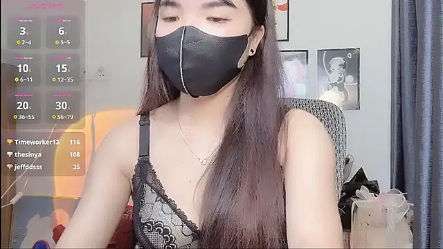Snapshot of Berrysweet_68 chatting on March 2025 01:42:01 PM Berrysweet 68 online show from March 2025 01:42:01 PM
