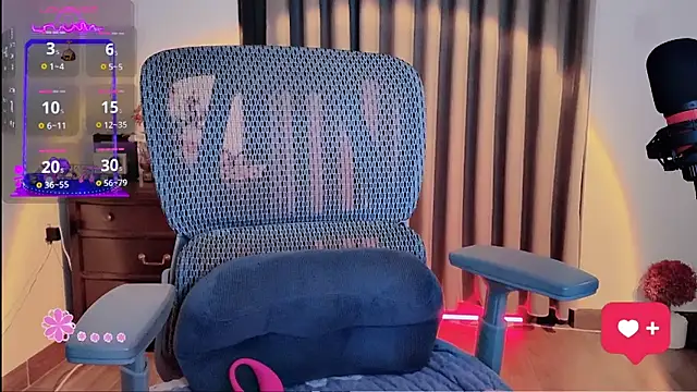 Snapshot of Berrysweet_68 chatting on June 2026 06:07:02 PM Berrysweet 68 online show from June 2026 06:07:02 PM