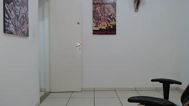 CrisBathoryxxx online show from February 2025 07:34:01 AM