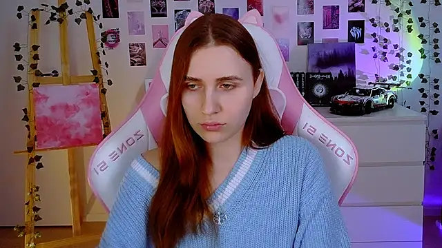Snapshot of AliceCharmy chatting on January 2025 11:06:01 AM AliceCharmy online show from January 2025 11:06:01 AM