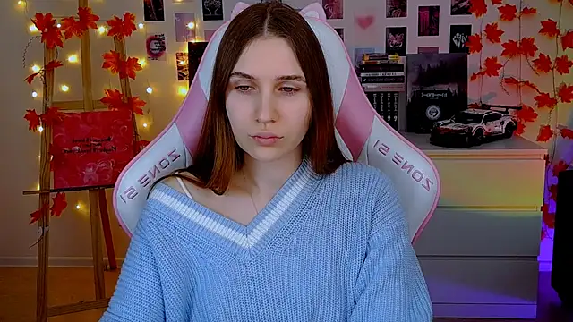 AliceCharmy online show from November 2025 07:32:01 AM