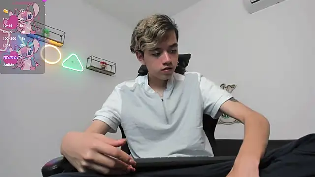 Snapshot of bunny_maxi chatting on February 2025 12:55:01 PM bunny maxi online show from February 2025 12:55:01 PM