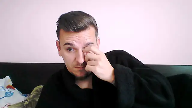 Snapshot of Huge_cock22cm chatting on October 2025 08:34:02 AM Huge cock22cm online show from October 2025 08:34:02 AM