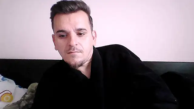 Snapshot of Huge_cock22cm chatting on October 2025 07:28:01 AM Huge cock22cm online show from October 2025 07:28:01 AM