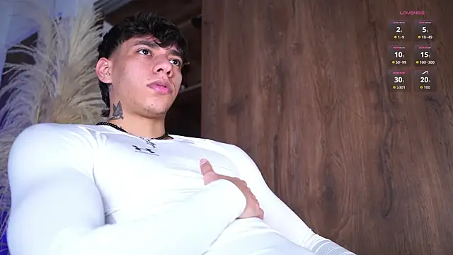 Josep Davies online show from November 2025 07:18:02 PM