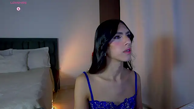 Snapshot of AlanaSofiia chatting on June 2026 04:22:02 PM AlanaSofiia online show from June 2026 04:22:02 PM