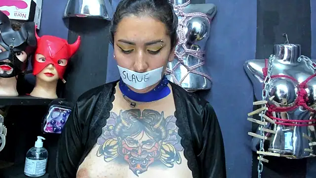 LucyStrike  online show from March 2025 01:55:02 AM