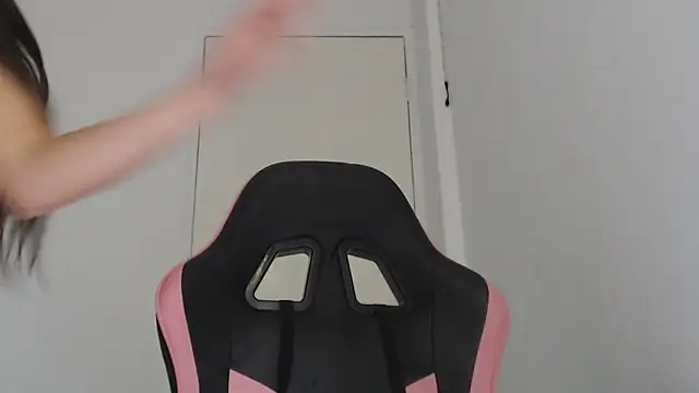 Emily Guerra1 online show from February 2025 03:15:02 PM