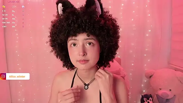 Alice winter  online show from October 2025 06:16:01 PM