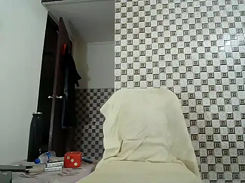 Snapshot of ind_jones_revised chatting on September 2025 06:33:01 PM ind jones revised online show from September 2025 06:33:01 PM