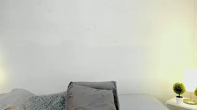 isa molly online show from January 2025 12:09:01 AM