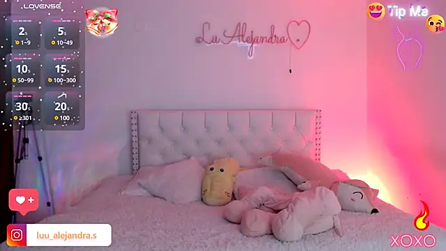 alee lenoxx online show from December 2024 12:52:01 AM