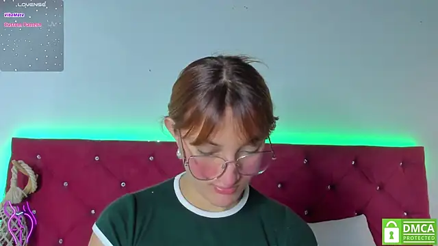Ruth harvey  online show from December 2024 01:32:01 PM