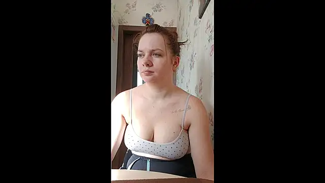 Snapshot of Lissa_Lush chatting on February 2025 09:56:02 AM Lissa Lush online show from February 2025 09:56:02 AM