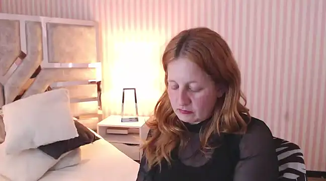 ViioletaMora online show from February 2025 02:47:02 AM