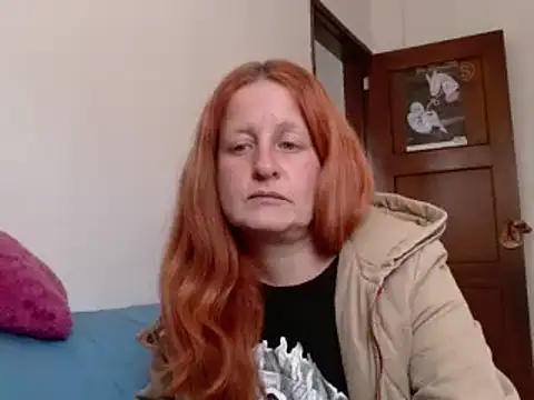 ViioletaMora online show from October 2025 07:55:01 PM