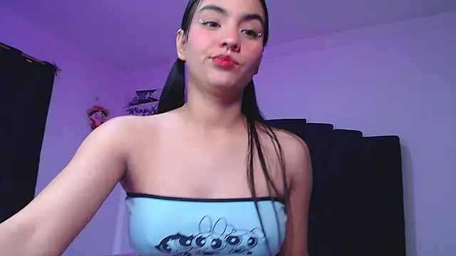 Ariel Zeo1 online show from April 2026 07:39:02 PM