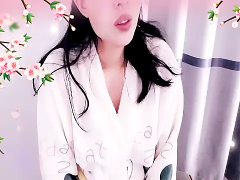 xiaoxuer online show from January 2025 03:45:02 AM