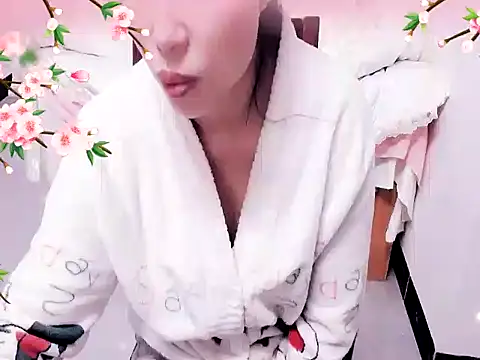 xiaoxuer online show from February 2025 05:05:02 AM