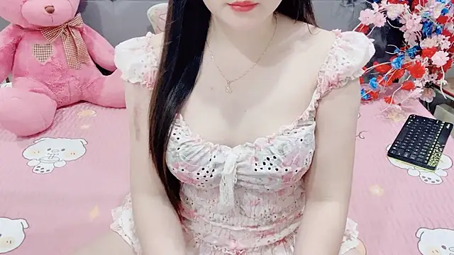 Funikio online show from December 2025 03:24:01 AM