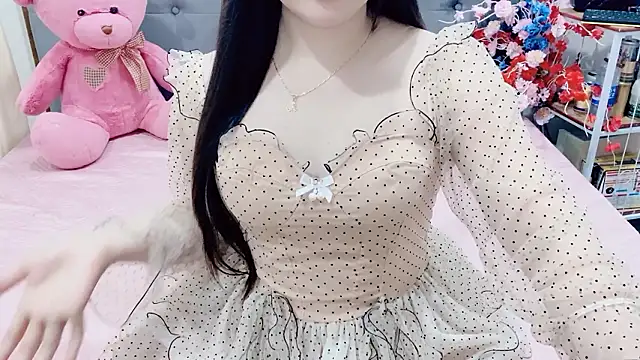 Funikio online show from March 2026 03:01:01 AM