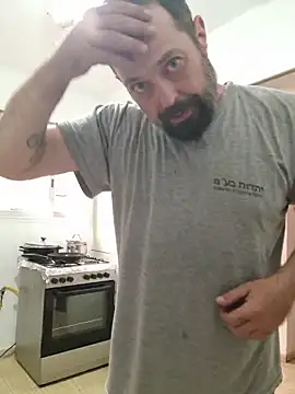 zefside42 online show from December 2025 12:10:01 PM