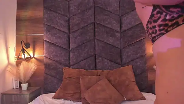 memphiswilliam online show from February 2025 02:47:02 AM