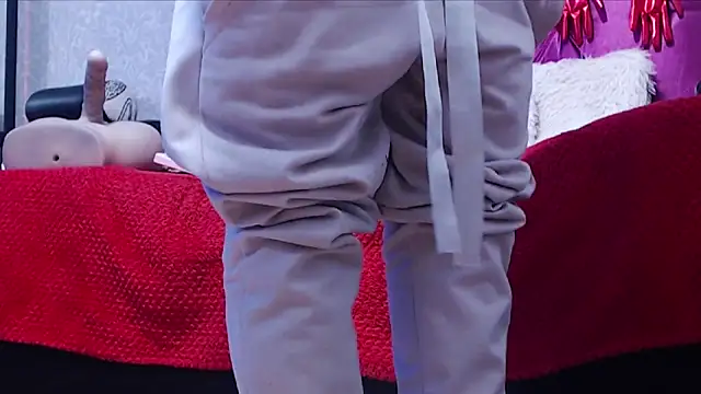 AyshaScott online show from January 2026 01:14:01 PM