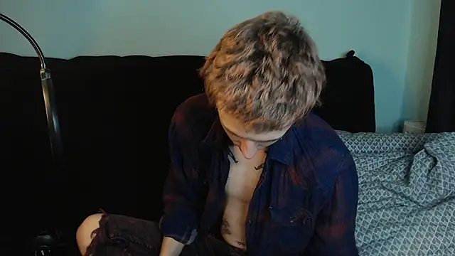 axxxturel online show from December 2024 01:25:01 AM