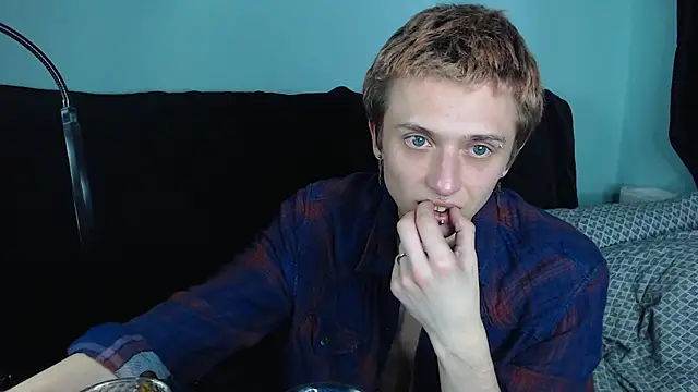 axxxturel online show from December 2024 07:36:01 AM