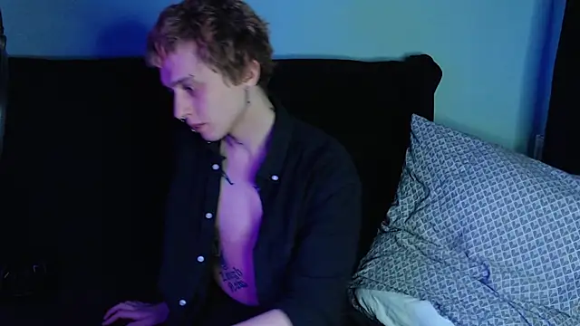 axxxturel online show from December 2024 09:06:01 PM