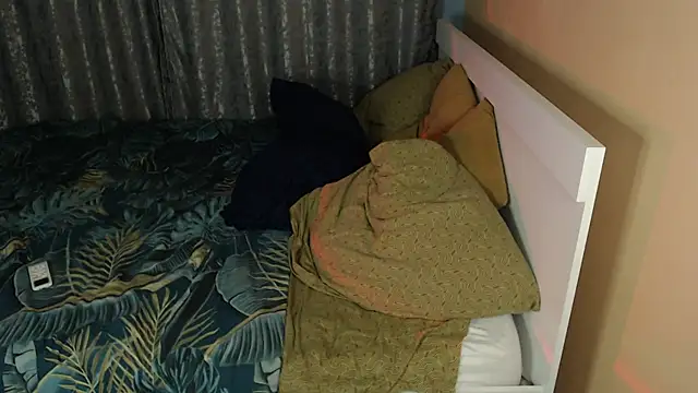 axxxturel online show from September 2025 10:45:01 PM