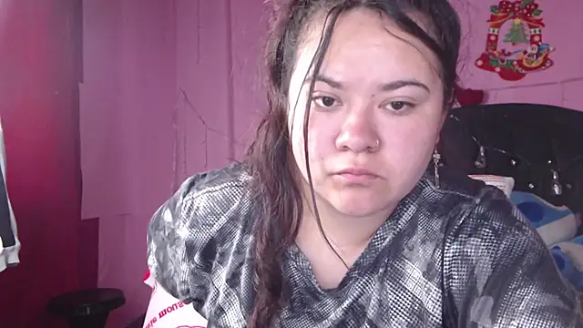 NikkiRous  online show from February 2025 12:43:02 PM