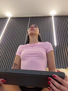 Ema azel online show from April 2026 01:52:01 PM