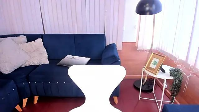 cami cruzz online show from February 2025 08:09:01 PM