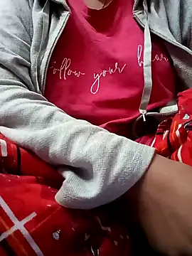 Im Cute online show from December 2024 07:26:01 AM