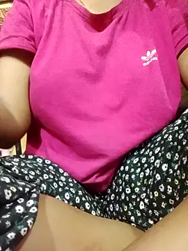 Im Cute online show from December 2024 10:22:01 PM